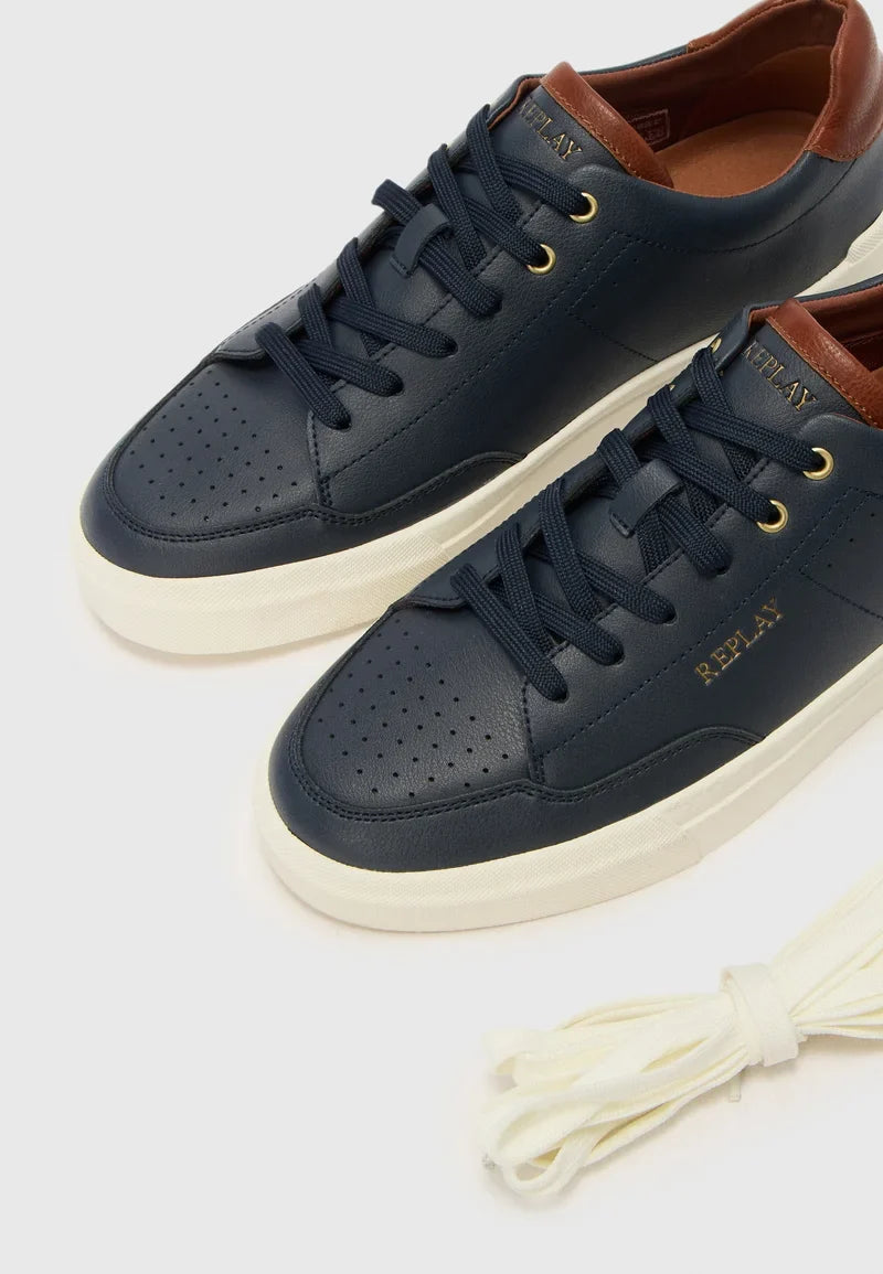 Evan Sport Sneaker*