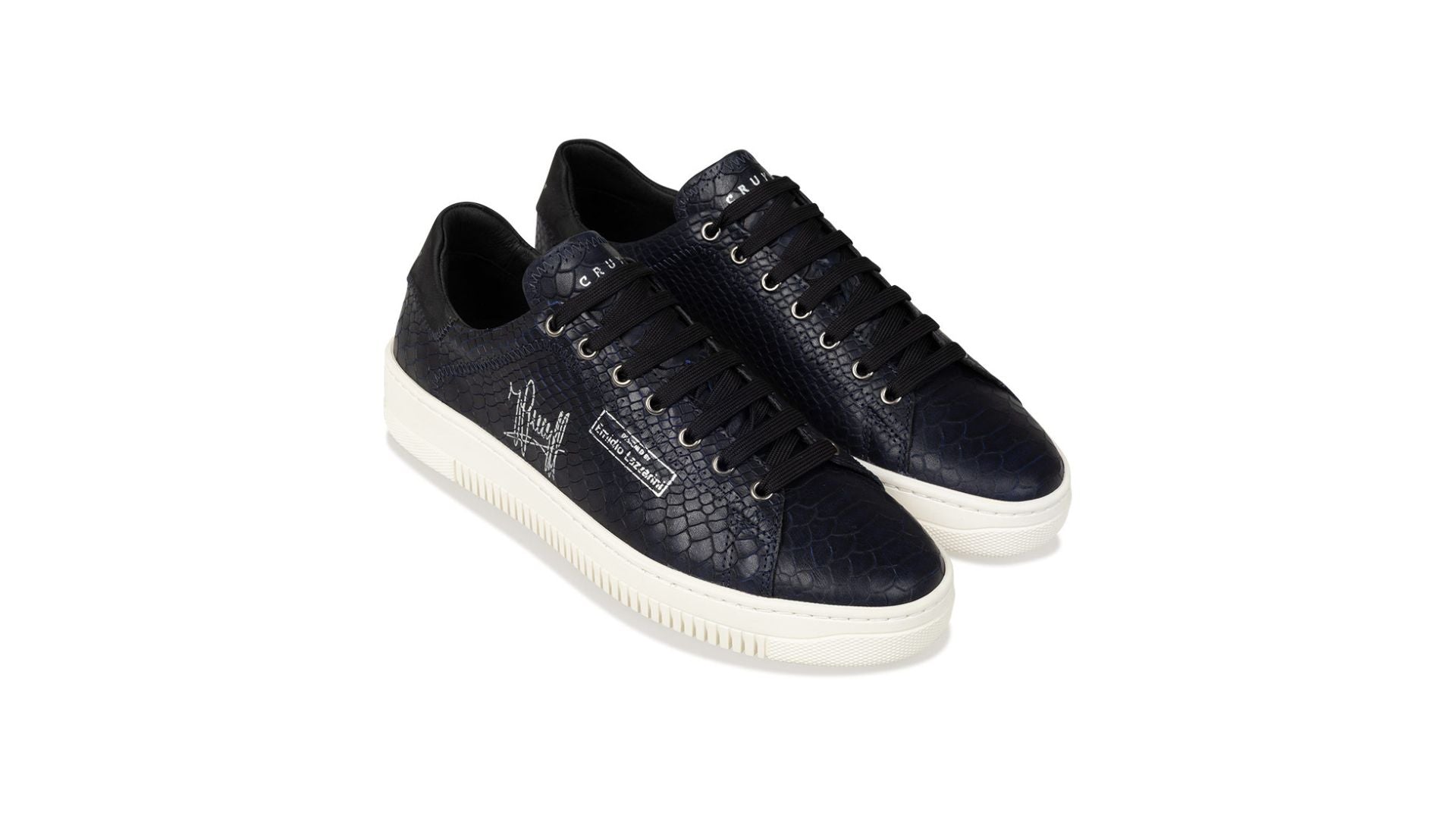 Joan Sneaker*