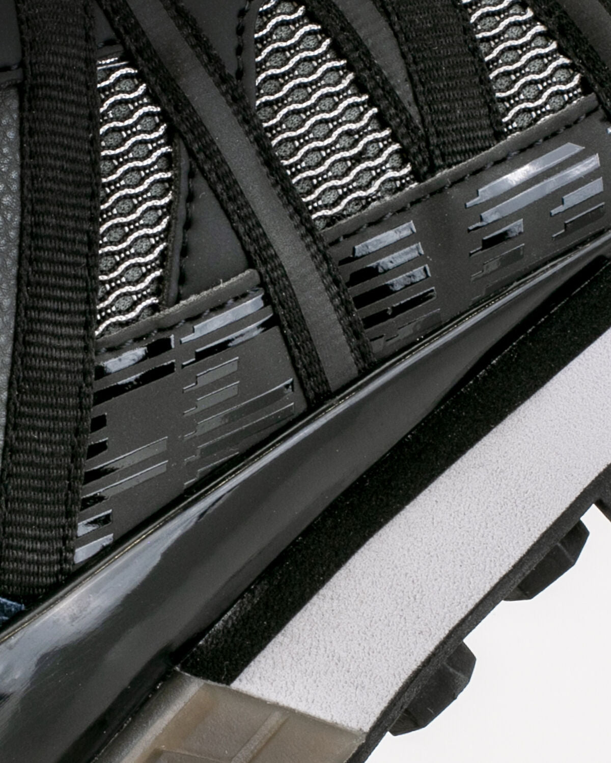Fearia Futura Sneaker*