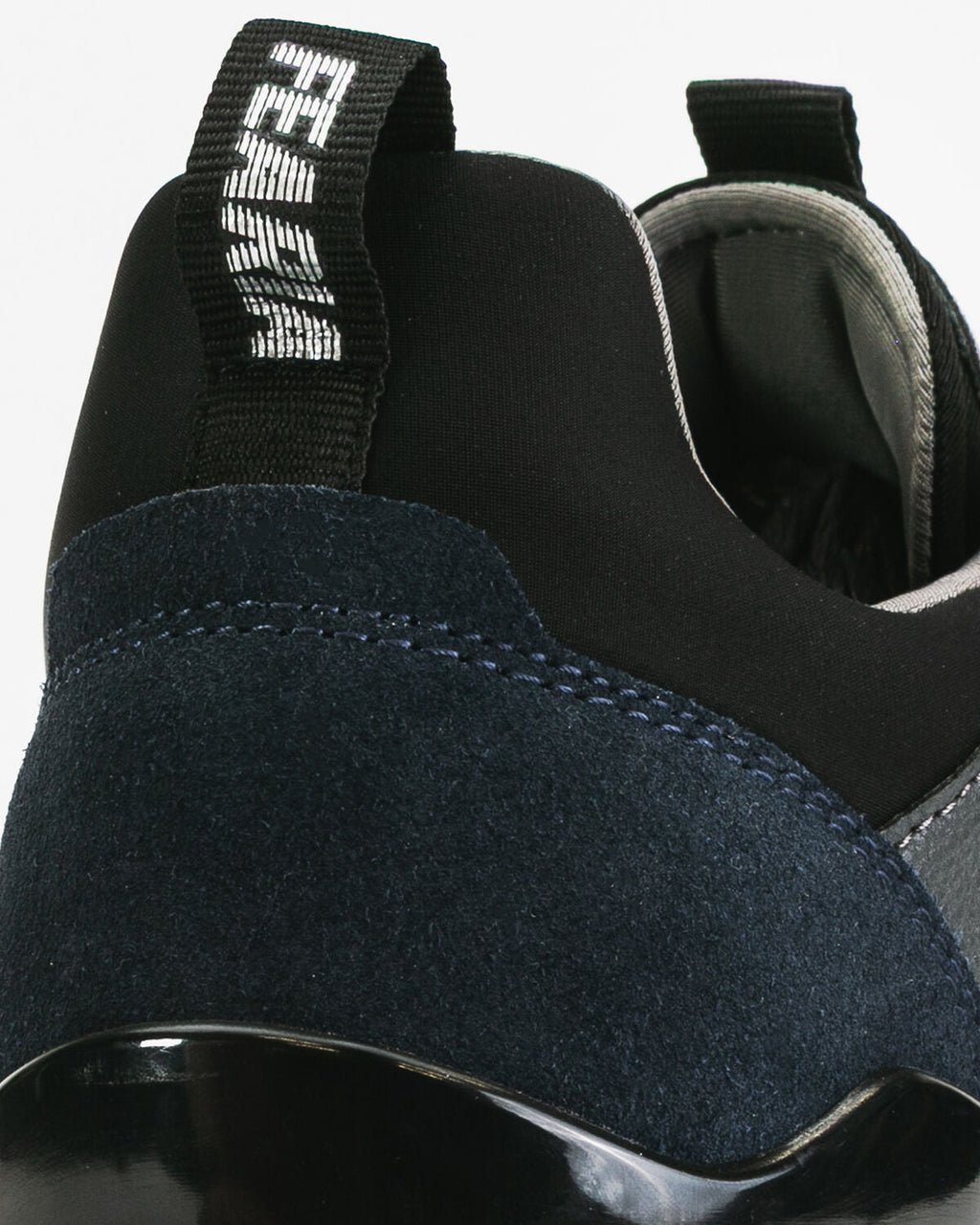 Fearia Futura Sneaker*