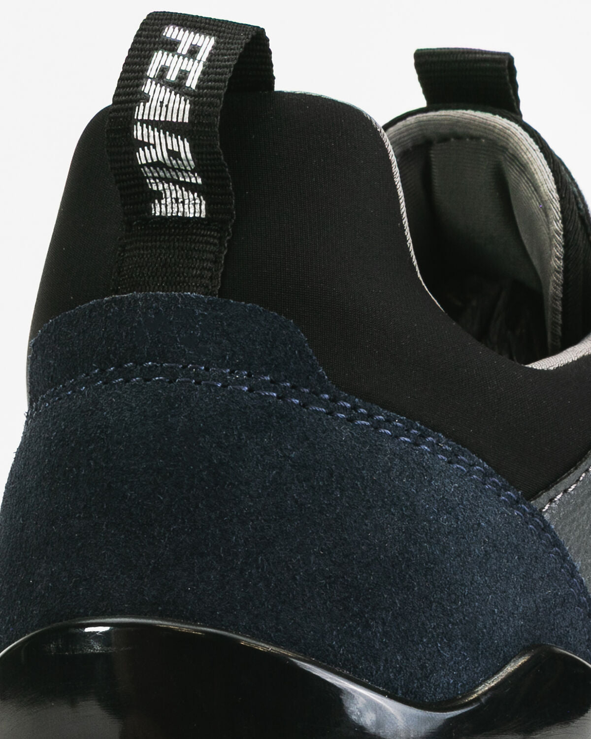 Fearia Futura Sneaker*
