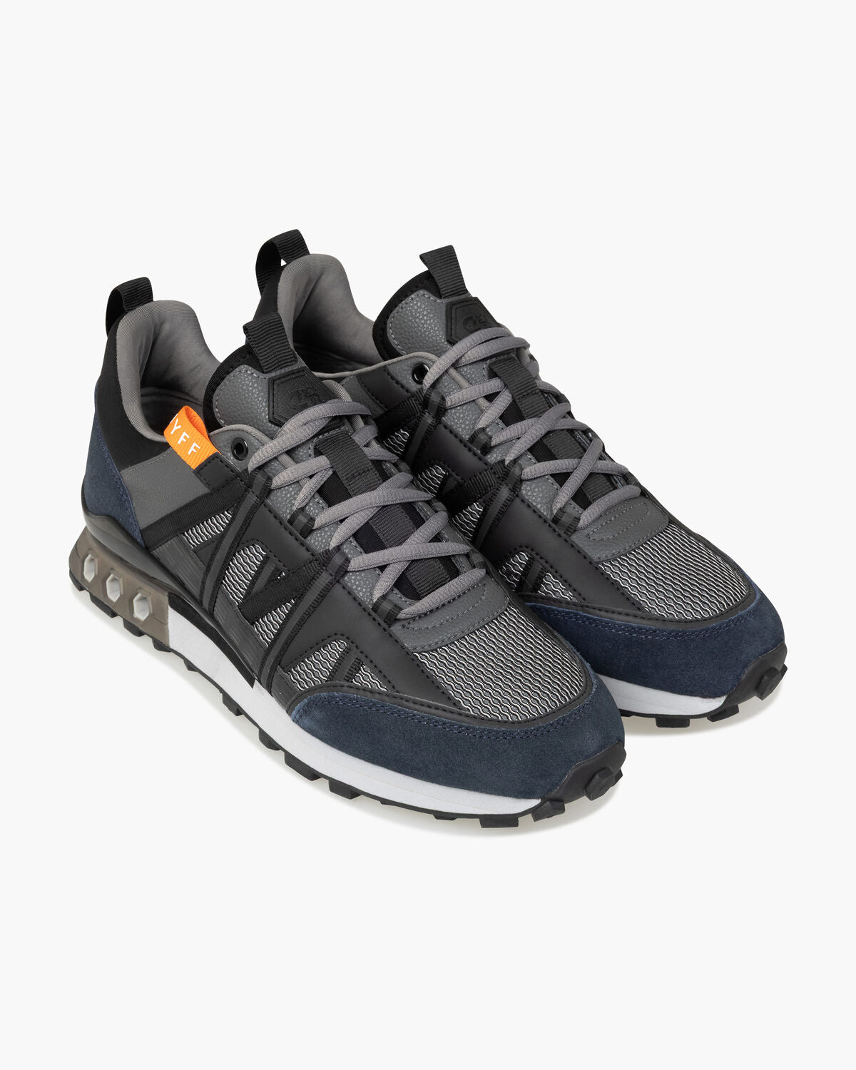 Fearia Futura Sneaker*