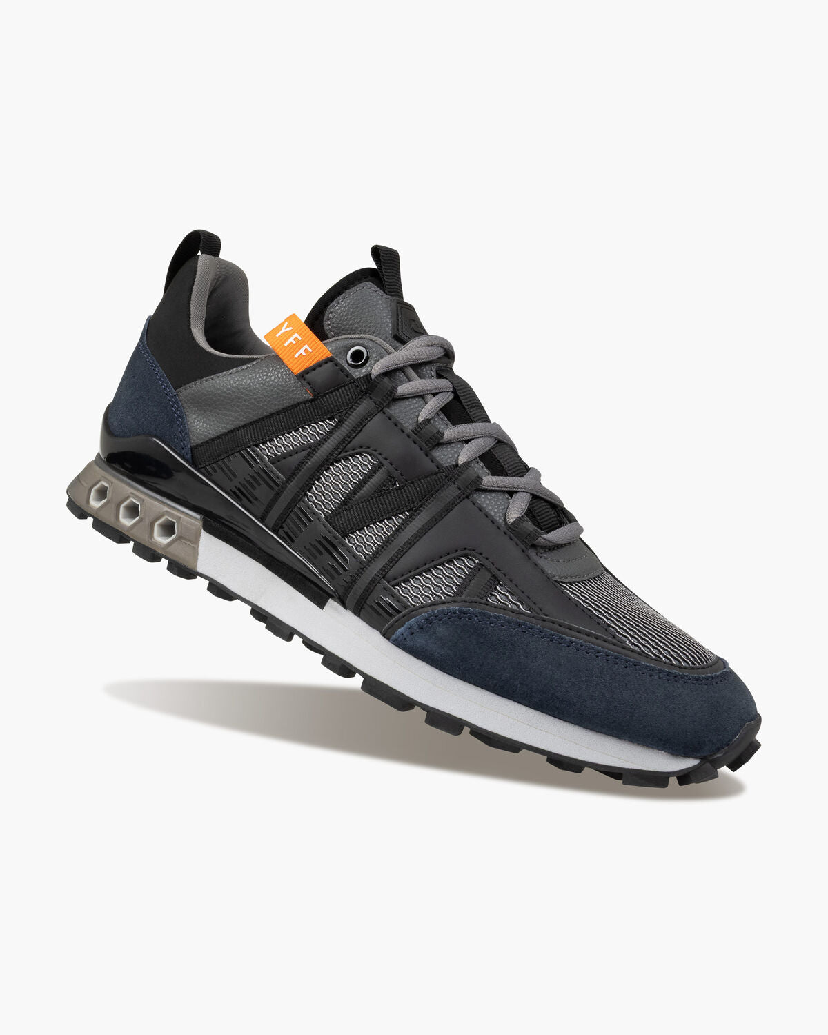 Fearia Futura Sneaker*