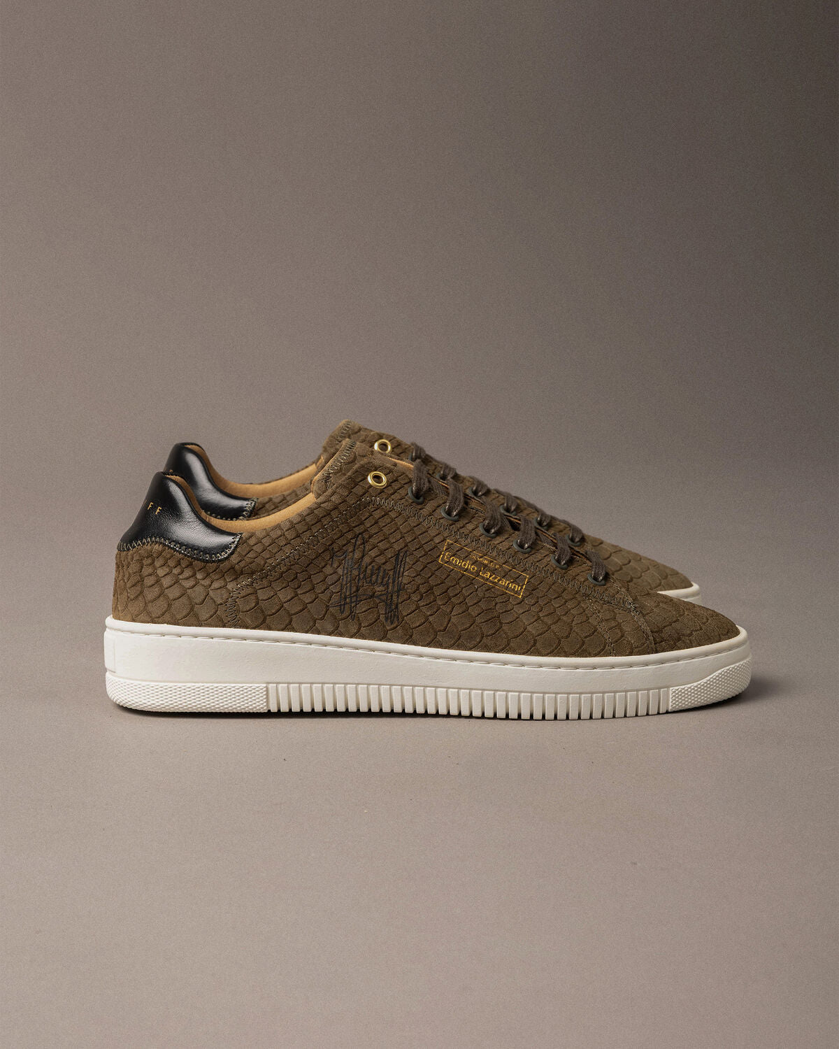 Joan Sneaker*