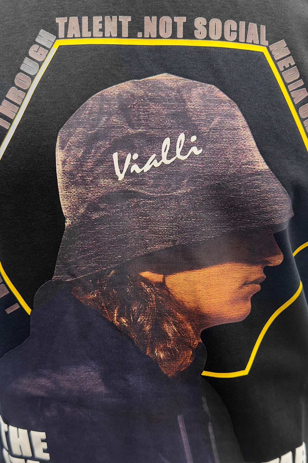 Liath T-Shirt*